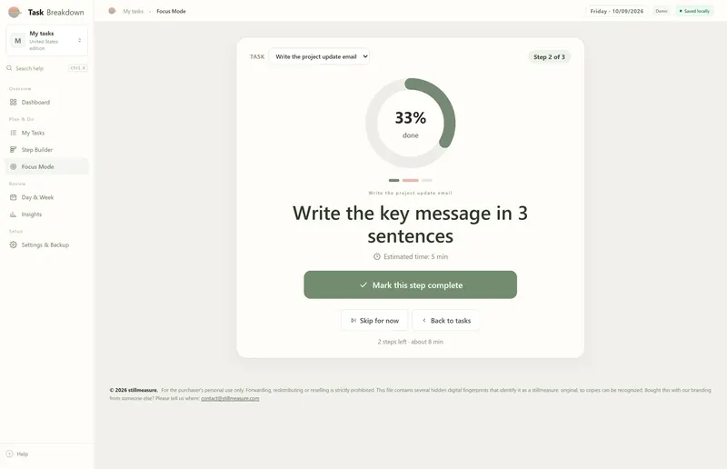 Focus Mode showing step 2 of 3, Write the key message in 3 sentences, 33% done and 2 steps left, about 8 min